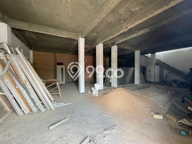 LOKASI TERBAIK! Ruko di Batam Kota, Luas 1404m2m², Akses Utama LOKASI TERBAIK! Ruko di Batam Kota, Luas 1404m2m², Akses Utama