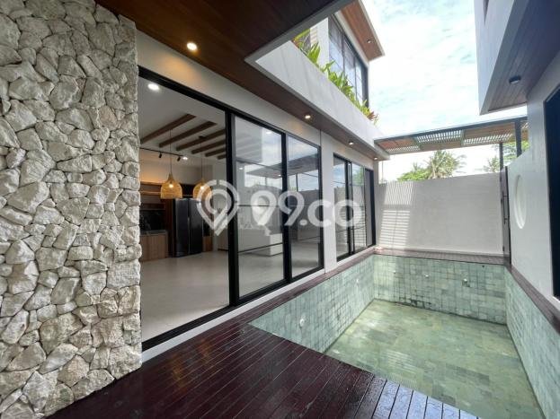 FOR SALE! Vila Kawasan , Luas 135m2m², Akses Mudah Fasilitas Umum FOR SALE! Vila Kawasan , Luas 135m2m², Akses Mudah Fasilitas Umum