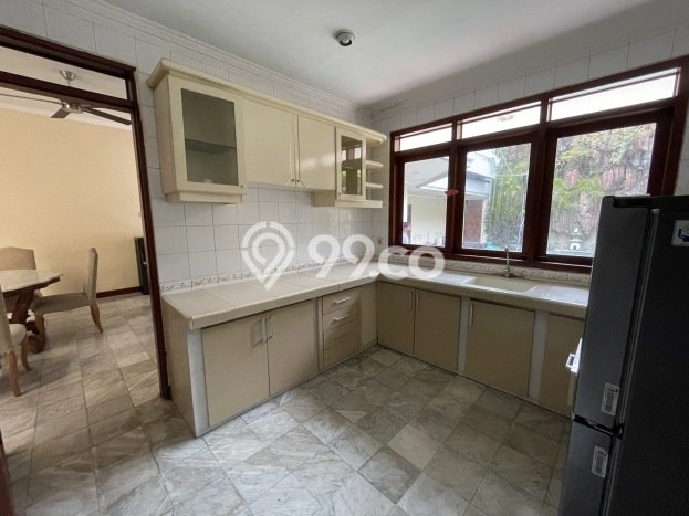 Sewa Rumah Harga Terjangkau di Renon Denpasar dengan 5 KT Sewa Rumah Harga Terjangkau di Renon Denpasar dengan 5 KT