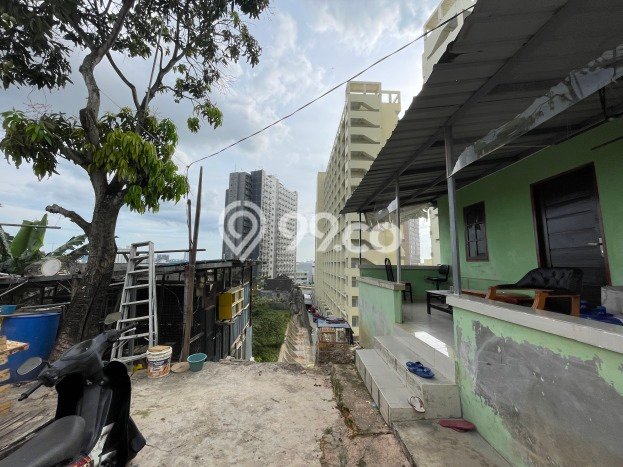 Tanah Area Strategis di , Luas 292m2m², Ideal untuk Usaha Tanah Area Strategis di , Luas 292m2m², Ideal untuk Usaha