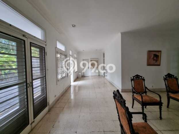 Siap Huni Hunian Elit 3 Kamar di Menteng Dekat ke Mana Pun Siap Huni Hunian Elit 3 Kamar di Menteng Dekat ke Mana Pun