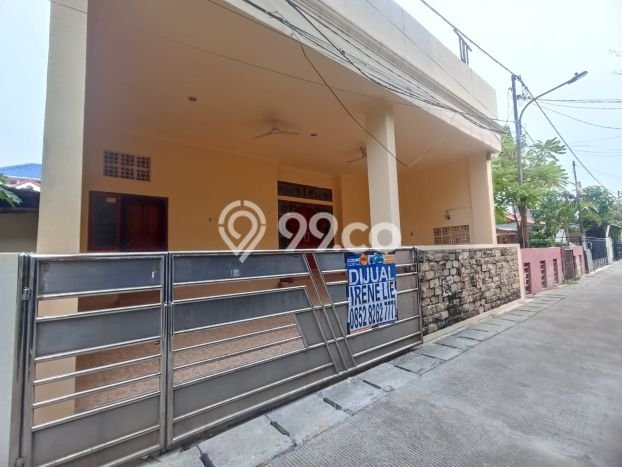 Rumah Modern Cantik 6 KT Siap Huni di Kelapa Gading Rumah Modern Cantik 6 KT Siap Huni di Kelapa Gading