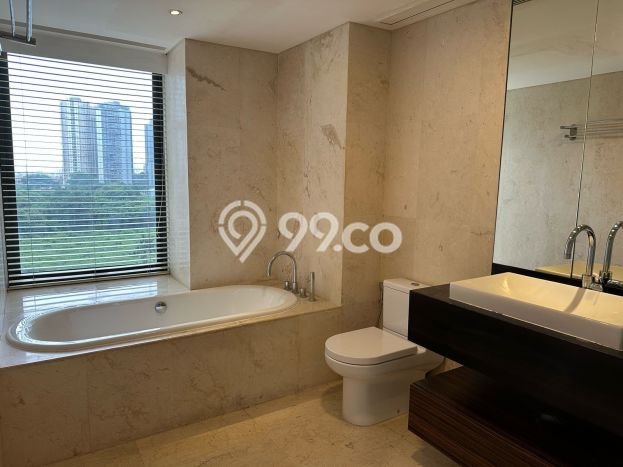 SPECIAL PRICE! Apartemen di , 3 KT, Luas 156m2m², Prime Area SPECIAL PRICE! Apartemen di , 3 KT, Luas 156m2m², Prime Area