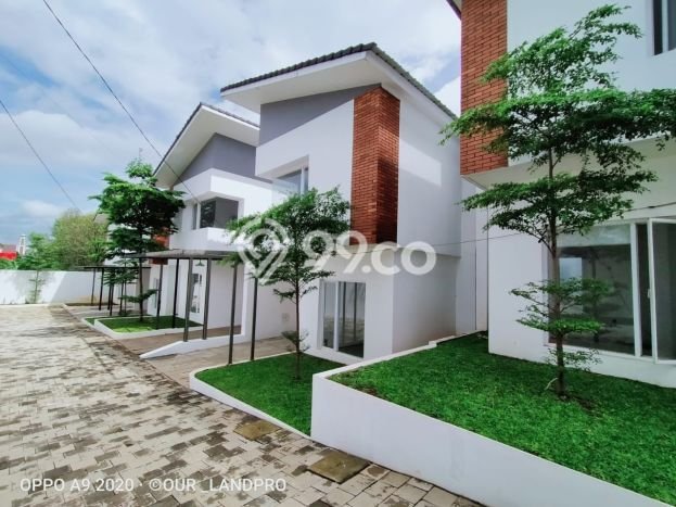 Rumah Mewah dlm Komplek di Ciputat.dkt gerbang Tol Pamulang.BsKPR Rumah Mewah dlm Komplek di Ciputat.dkt gerbang Tol Pamulang.BsKPR