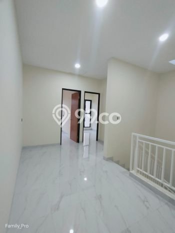 Di Jual Rumah Baru Di Jakarta Barat.komplek Dki Meruya.bisa Kpr Di Jual Rumah Baru Di Jakarta Barat.komplek Dki Meruya.bisa Kpr