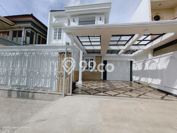 Rumah Baru 2 Lantai Dalam Komplek Deplu Adam Malik Budi Luhur Rumah Baru 2 Lantai Dalam Komplek Deplu Adam Malik Budi Luhur