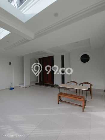 Rumah Baru Dalam Komplek Cinere.hanya 3kilo Meter Mrt Lebak Bulus Rumah Baru Dalam Komplek Cinere.hanya 3kilo Meter Mrt Lebak Bulus