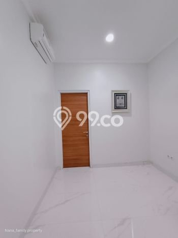 Rumah Mewah 2,5lantai.dlm Komplek Mewah Dkt Sekolah,pusat Bisnis Rumah Mewah 2,5lantai.dlm Komplek Mewah Dkt Sekolah,pusat Bisnis