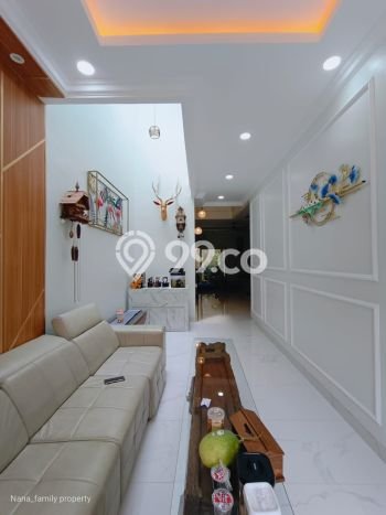 Rumah Mewah 2,5lantai.dlm Komplek Mewah Dkt Sekolah,pusat Bisnis Rumah Mewah 2,5lantai.dlm Komplek Mewah Dkt Sekolah,pusat Bisnis