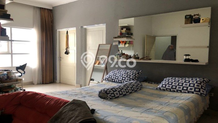 Rumah Elit LB 400m2 Siap Pakai Desain Elegan di Bintaro, Tangerang Selatan Rumah Elit LB 400m2 Siap Pakai Desain Elegan di Bintaro, Tangerang Selatan