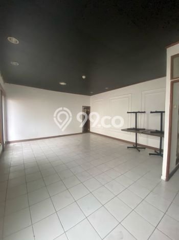 LOKASI STRATEGIS! Ruko di , Luas 169m2m², Kawasan Bisnis LOKASI STRATEGIS! Ruko di , Luas 169m2m², Kawasan Bisnis