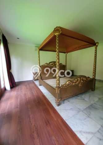 Rumah Mewah LB 300m2 Siap Pakai Desain Elegan di Ragunan, Jakarta Selatan Rumah Mewah LB 300m2 Siap Pakai Desain Elegan di Ragunan, Jakarta Selatan
