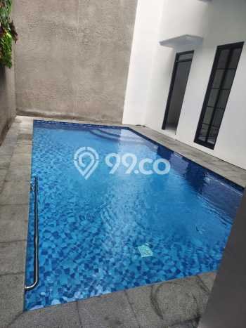 Hunian Mewah LB 400m2 Siap Huni Desain Elegan di Pondok Indah, Jakarta Selatan Hunian Mewah LB 400m2 Siap Huni Desain Elegan di Pondok Indah, Jakarta Selatan