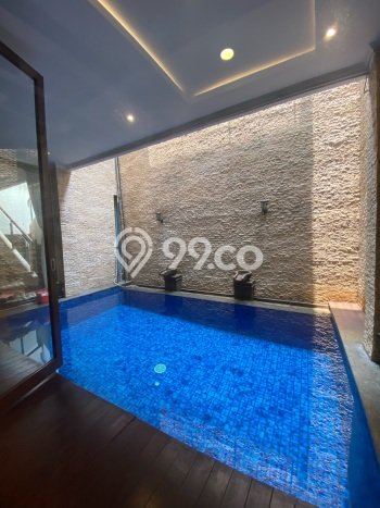Hunian Mewah LB 175m2 Siap Pakai Desain Elegan di Sektor 9-Bintaro, Tangerang Selatan Hunian Mewah LB 175m2 Siap Pakai Desain Elegan di Sektor 9-Bintaro, Tangerang Selatan