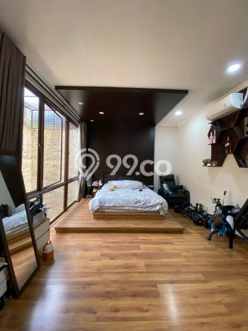 Hunian Mewah LB 175m2 Siap Pakai Desain Elegan di Sektor 9-Bintaro, Tangerang Selatan Hunian Mewah LB 175m2 Siap Pakai Desain Elegan di Sektor 9-Bintaro, Tangerang Selatan