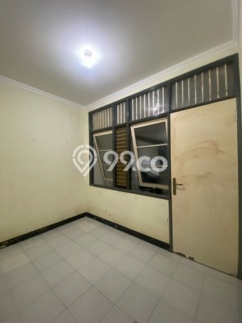 Hunian Mewah LB 140m2 Siap Huni Desain Elegan di Bintaro, Tangerang Selatan Hunian Mewah LB 140m2 Siap Huni Desain Elegan di Bintaro, Tangerang Selatan