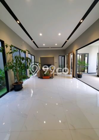 Rumah Elit LB 400m2 Siap Pakai Desain Elegan di BSD, Tangerang Rumah Elit LB 400m2 Siap Pakai Desain Elegan di BSD, Tangerang