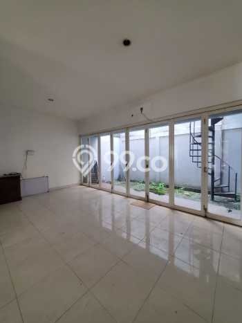 Jual Rumah Luas Megah Dengan View Cantik di Bintaro, Tangerang Selatan Jual Rumah Luas Megah Dengan View Cantik di Bintaro, Tangerang Selatan