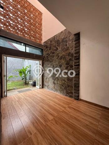 Rumah Mewah Dijual LT 155m2 di Serpong, Tangerang Selatan Rumah Mewah Dijual LT 155m2 di Serpong, Tangerang Selatan