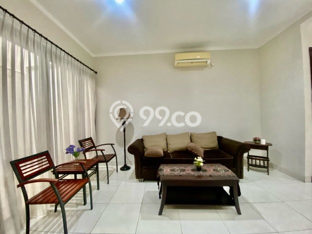 Sewa Rumah Harga Terjangkau di Sektor 9-Bintaro Tangerang Selatan dengan 4 Kamar Tidur Sewa Rumah Harga Terjangkau di Sektor 9-Bintaro Tangerang Selatan dengan 4 Kamar Tidur