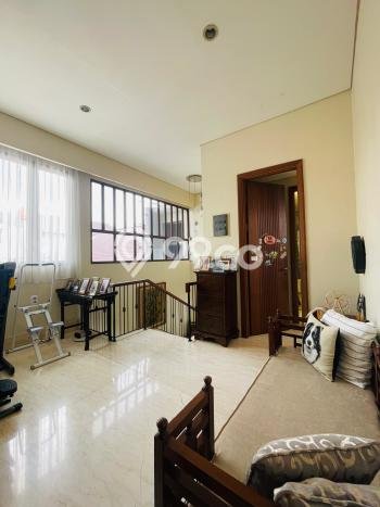 Dijual Rumah Premium dengan Fasilitas Sekitar Lengkap di Cilandak, Jakarta Selatan Dijual Rumah Premium dengan Fasilitas Sekitar Lengkap di Cilandak, Jakarta Selatan