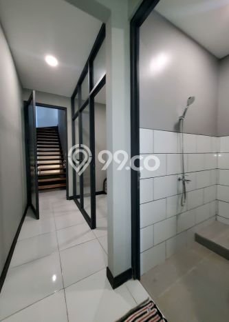 Rumah Elit LB 400m2 Siap Pakai Desain Elegan di BSD, Tangerang Rumah Elit LB 400m2 Siap Pakai Desain Elegan di BSD, Tangerang