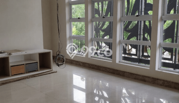 Rumah Elit Modern Siap Huni di Graha Surabaya Rumah Elit Modern Siap Huni di Graha Surabaya