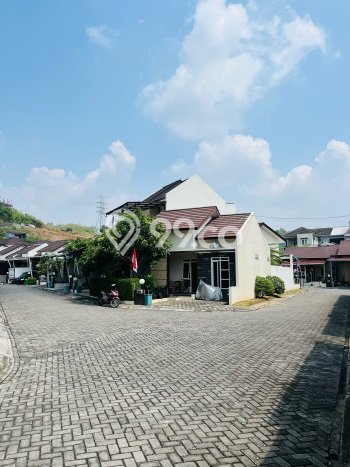 Rumah Minimalis 2 KT LT 105m2 di Sambiroto Rumah Minimalis 2 KT LT 105m2 di Sambiroto