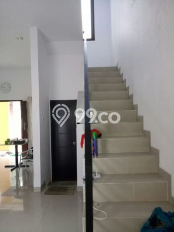 Rumah Mewah dengan 2 Kamar Tidur di Kawasan Elite Ngaliyan, Semarang Rumah Mewah dengan 2 Kamar Tidur di Kawasan Elite Ngaliyan, Semarang
