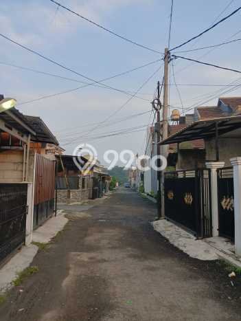 Jual Rumah Eksklusif 2 KT di Cibaduyut, Bandung Jual Rumah Eksklusif 2 KT di Cibaduyut, Bandung