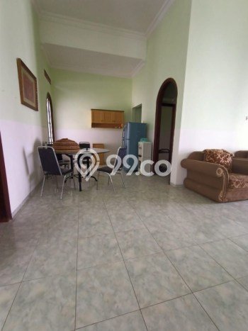 Rumah Kontrakan Malang LT 200m2 LB 100m2 Kawasan Villa Puncak Tidar Rumah Kontrakan Malang LT 200m2 LB 100m2 Kawasan Villa Puncak Tidar