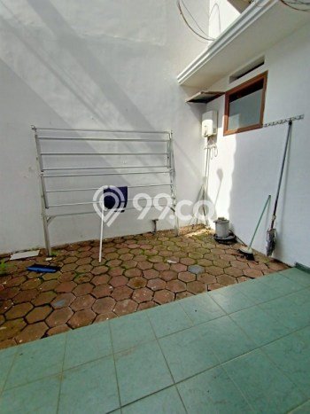 Rumah Kontrakan Malang LT 200m2 LB 100m2 Kawasan Villa Puncak Tidar Rumah Kontrakan Malang LT 200m2 LB 100m2 Kawasan Villa Puncak Tidar