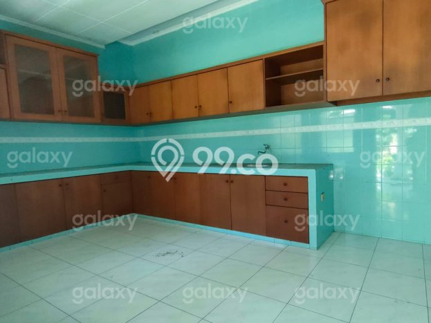 Jarang Ada! Rumah Sewa 6 Kamar Bagus Siap Huni Malang Kota Jarang Ada! Rumah Sewa 6 Kamar Bagus Siap Huni Malang Kota