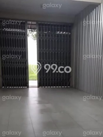 Gudang di Pakis, Luas 300m2m², For Rent, Pusat Bisnis, Siap Operasional Gudang di Pakis, Luas 300m2m², For Rent, Pusat Bisnis, Siap Operasional