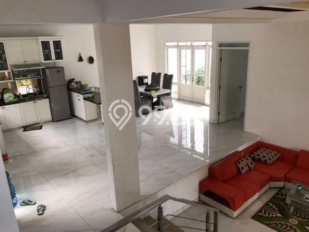 Rumah Mewah Dijual LT 236m2 di Cidadap, Bandung Rumah Mewah Dijual LT 236m2 di Cidadap, Bandung