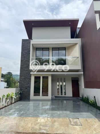 Rumah Eksklusif Dijual LT 166m2 di Cidadap, Bandung Rumah Eksklusif Dijual LT 166m2 di Cidadap, Bandung