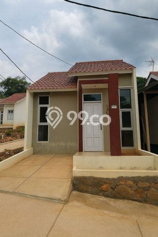 Rumah Sederhana Dijual di Cimanggung 2 Kamar dengan Luas Tanah 60m2 Rumah Sederhana Dijual di Cimanggung 2 Kamar dengan Luas Tanah 60m2