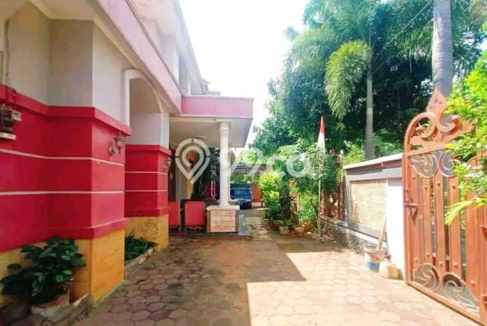 Rumah 6 KT 5 KM Semi Furnished di , Dekat Mal, Semarang Rumah 6 KT 5 KM Semi Furnished di , Dekat Mal, Semarang