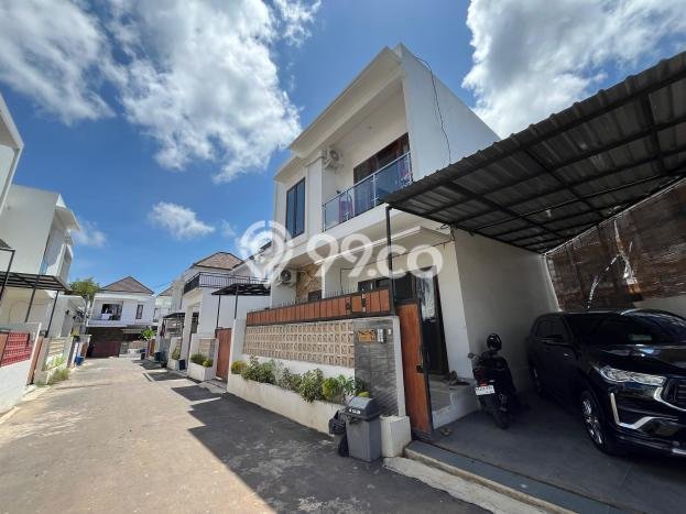 Rumah Luas Asri 3 KT Siap Pakai di Taman Griya Badung Rumah Luas Asri 3 KT Siap Pakai di Taman Griya Badung