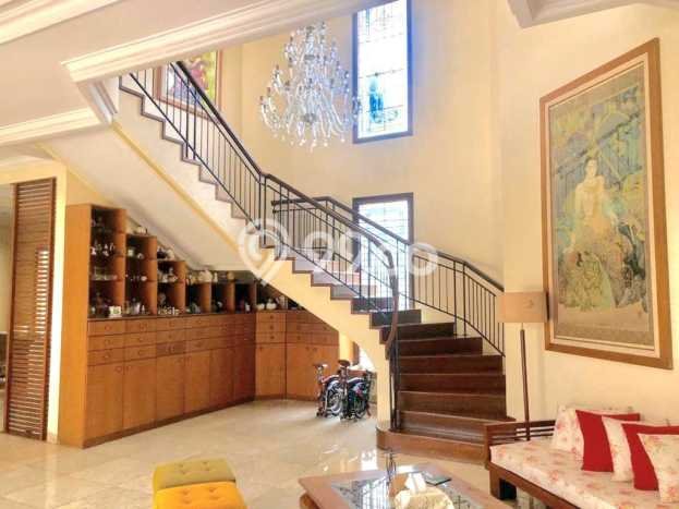 For Sale! Premium House LT 560m2 Desain Modern di Pondok Indah For Sale! Premium House LT 560m2 Desain Modern di Pondok Indah