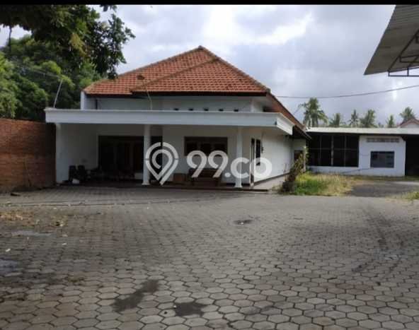 Unit Gudang Dijual di Banyuwangi Banyuwangi 300m2 Unit Gudang Dijual di Banyuwangi Banyuwangi 300m2
