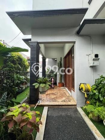 For Sale! Luxury House LT 132m2 Desain Elegan di Condet For Sale! Luxury House LT 132m2 Desain Elegan di Condet