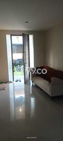 UNIT SPESIAL! Rumah di Semarang Timur, 2 KM, Dekat Fasilitas, LT 90m² Bangunan 72m² UNIT SPESIAL! Rumah di Semarang Timur, 2 KM, Dekat Fasilitas, LT 90m² Bangunan 72m²