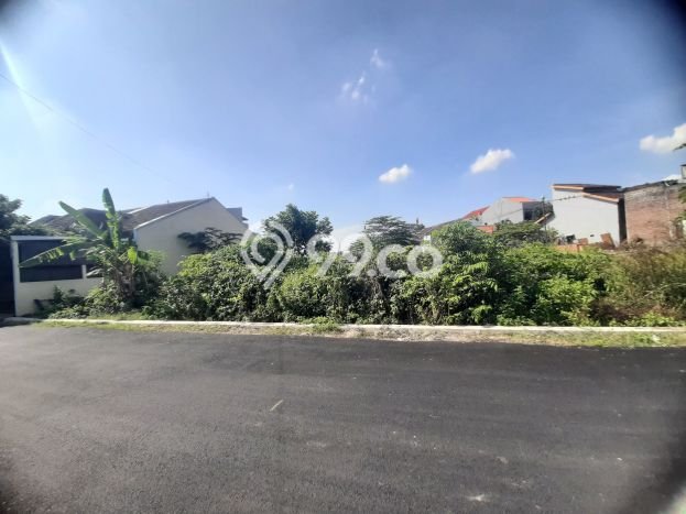 Kavling Tanah di Semarang Timur Dijual Luas 500m2 Legalitas SHM Kavling Tanah di Semarang Timur Dijual Luas 500m2 Legalitas SHM