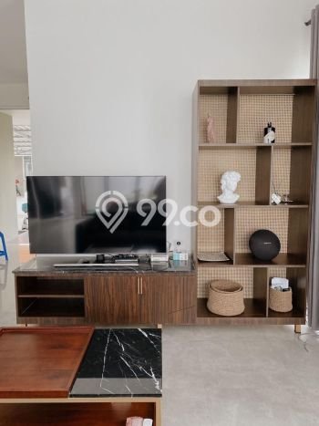 Rumah di Semarang Barat, 2 KM, View Kota, Luas 220m² Bangunan 350m² Rumah di Semarang Barat, 2 KM, View Kota, Luas 220m² Bangunan 350m²