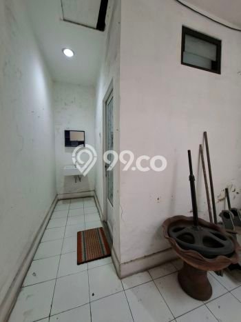 Tersedia Ruko Bisnis di Semarang Tengah Semarang Harga Sewa Menarik Bisa Nego Tersedia Ruko Bisnis di Semarang Tengah Semarang Harga Sewa Menarik Bisa Nego