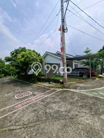 Dijual Cepat Rumah Minimalis & Modern LB 180m2 di Ungaran Dijual Cepat Rumah Minimalis & Modern LB 180m2 di Ungaran