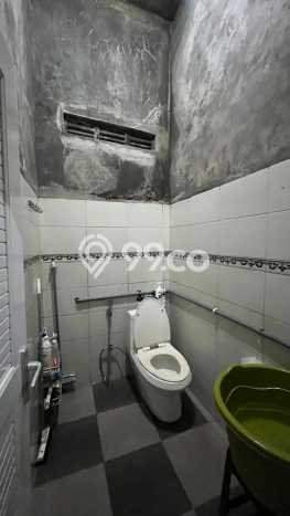 Rumah Luxury Modern Tanpa Renovasi di Kenconowungu Semarang Rumah Luxury Modern Tanpa Renovasi di Kenconowungu Semarang