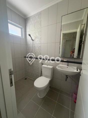Jarang Ada! Rumah Kontrakan 4 Kamar Nyaman Siap Huni Summarecon Bandung Jarang Ada! Rumah Kontrakan 4 Kamar Nyaman Siap Huni Summarecon Bandung