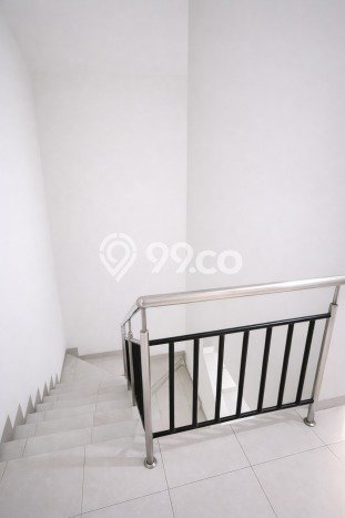 FOR SALE! Ruko di Bojongloa Kidul Bandung, LT 80m2, LB 219m2 FOR SALE! Ruko di Bojongloa Kidul Bandung, LT 80m2, LB 219m2